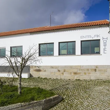 Entryfik Hostel *