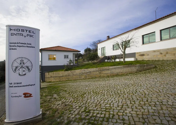 Entryfik Hostel *